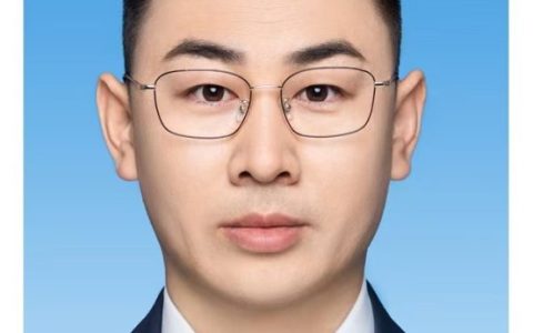 新兴际华集团军需装备专家杨贺雄