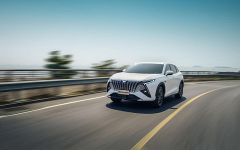 大电池混动有多香？昆仑iHD 201KM版轻松实现一周一充