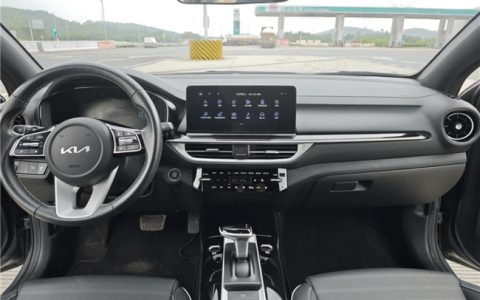 7万左右的合资轿车，推荐一口价69,900元的起亚K3