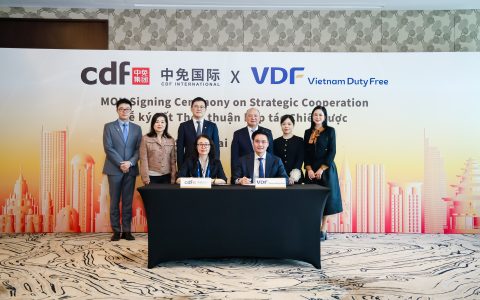 中免集团携手海外合作伙伴，打造国潮出海新枢纽