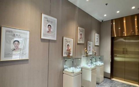 臻心筑美，实力护航——臻颜荟医疗，定义专业医美新高度