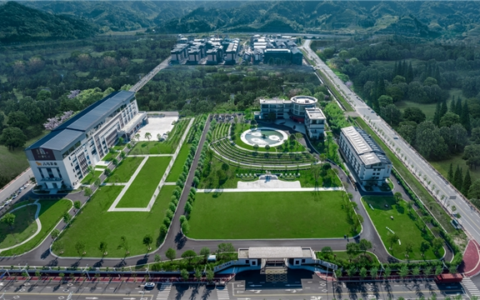八马上市赋能智造升级 数字化产线重塑茶行业现代化标准