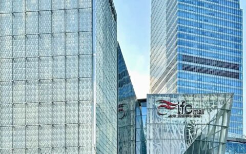 君佩落地上海IFC 以工艺标准引领中国珠宝高端升级