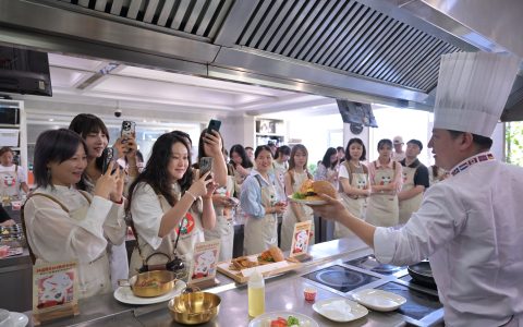 aT在沈阳成功举办“NEXT K-FOOD”韩国酱类料理课